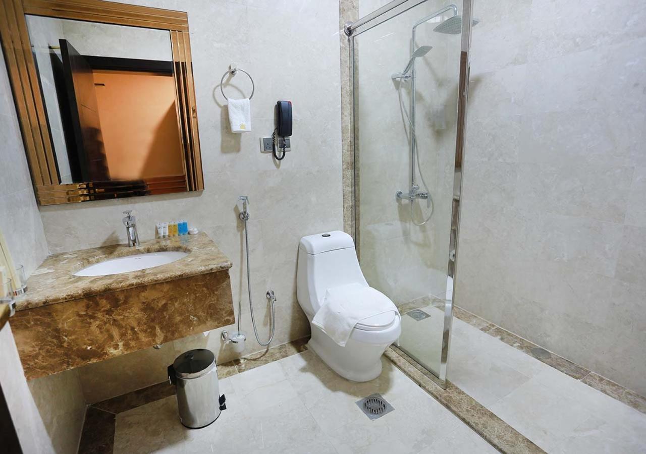 Karam Jeddah Hotel ภายนอก รูปภาพ