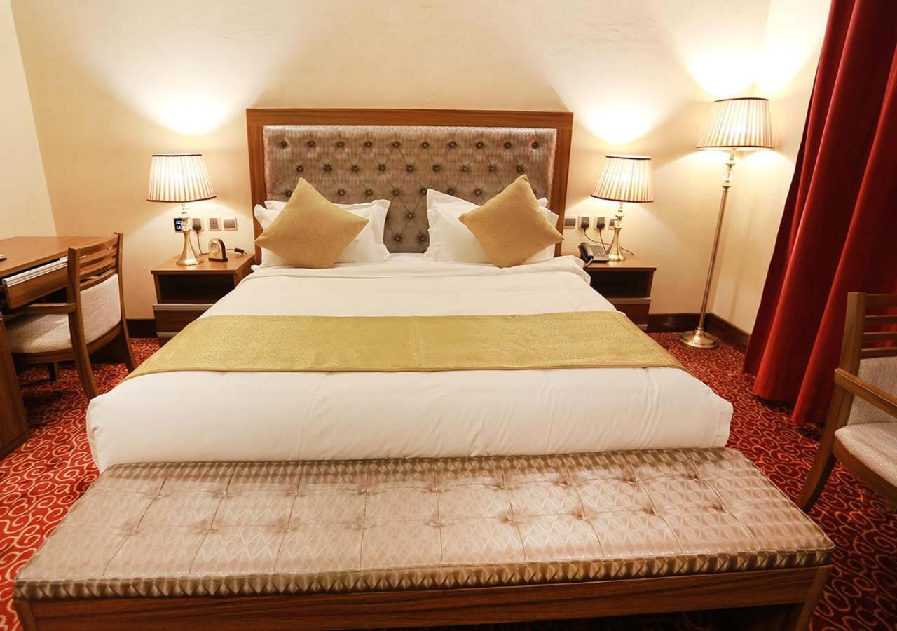 Karam Jeddah Hotel ภายนอก รูปภาพ