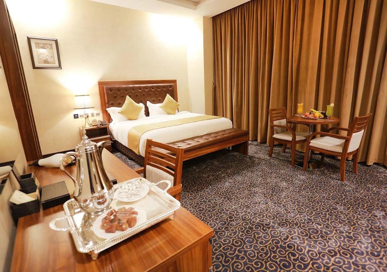 Karam Jeddah Hotel ภายนอก รูปภาพ