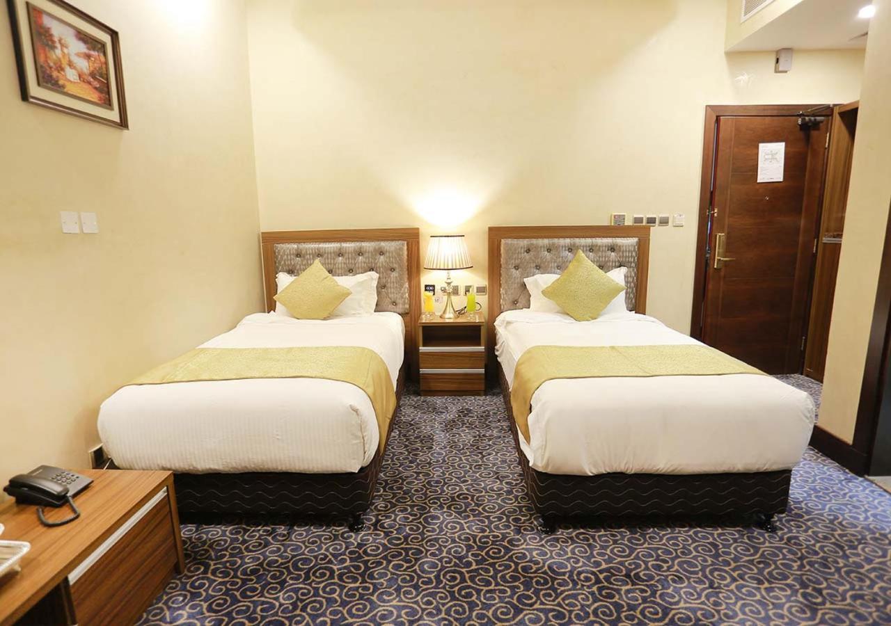 Karam Jeddah Hotel ภายนอก รูปภาพ