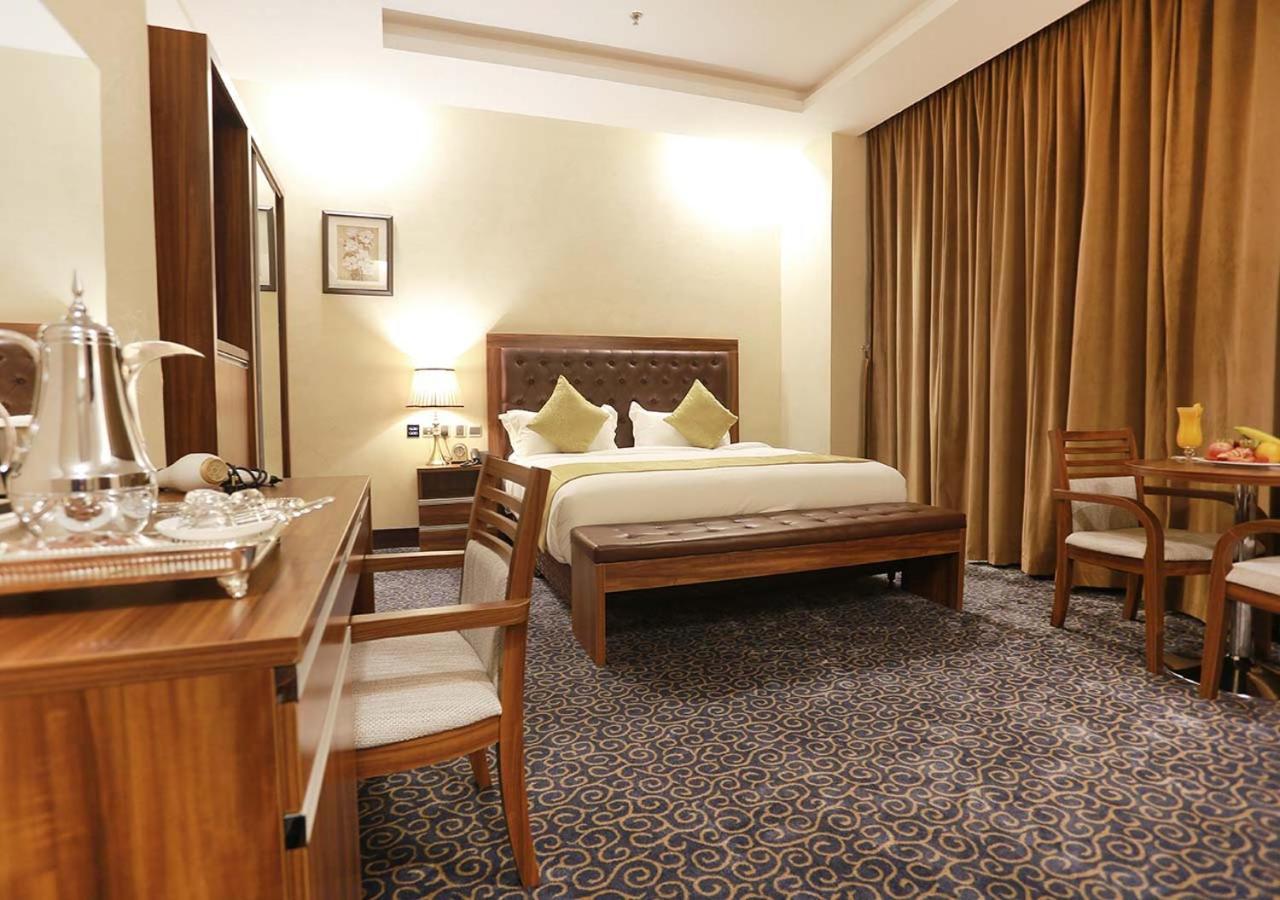 Karam Jeddah Hotel ภายนอก รูปภาพ